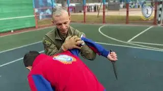 Колледж полиции - КФВиС / В.В.Яшков - Нейтрализация вооруженного противника (боевые приемы борьбы)