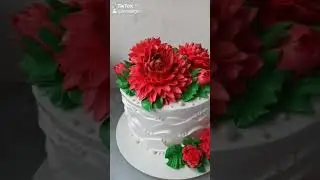 Торт с хризантемами.