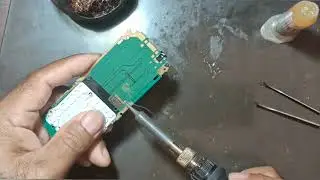 servis hp pemula Nokia 130 LCD gelap atau tidak tampil ✓ perhatikan cara yang benar