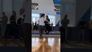 Калесита с украшениями партнерши. Аргентинское танго. #bogdantango #tango #богдантанго #танго
