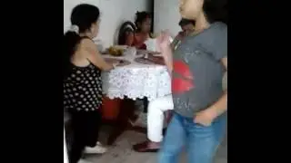 niña toto