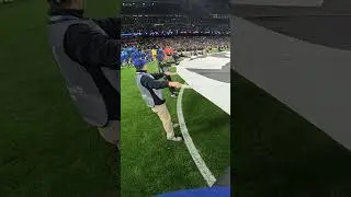 MI PRIMERA VEZ EN EL CENTRO DEL SANTIAGO BERNABEU