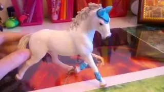 Видео обзор на мои фигурки лошадей Schleich.