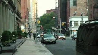 От станции метро " Сhamber str" лініі А,С до   BMCC