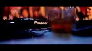 Ivan BlackMan in z1 club first dj set. Лебедь на первом плане =) ае