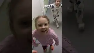 Милана с Дариной развлекаются в больнице! Милана с подружкой !