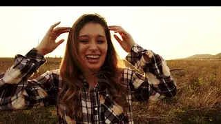 Nikki Alva - Como Se Cura Una Herida (Salsa Version) (Official Video)