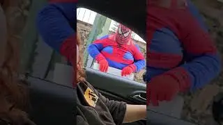 Hombre araña Capulina busca trabajo🕷️#hombrearañacapulina #comedia #pakitoquetzalcoatl #humor