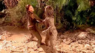 Sydney Fox vs. Turley [Relic Hunter - S1E07 - 