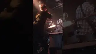 left u on read / someone that you notice song transition with loretta