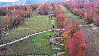 Lincoln, New Hampshire in the Fall in 4K