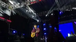 PADI - SEMUA TAK SAMA (LIVE)
