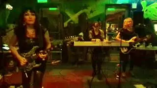 Rock You Like A Hurricane в исполнении группы Magic