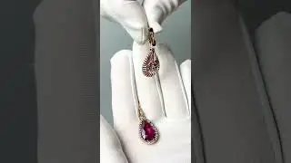 Потрясающие серьги с рубинами и бриллиантами