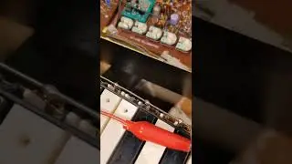 Using probe to listen to audio signal inside a synthesizer.
