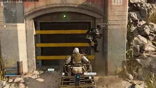 Warzone Bunker 11 - Trolling People
