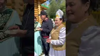 Анвар Нургалиев посетил Сабантуй в Кукмаре