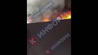 В Сургутском СОТ горит база отдыха
