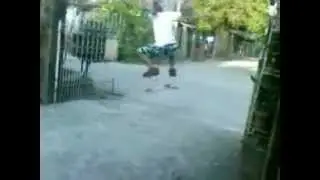 MICO...while on his skateboard mali lang ang kuha ng tita niya.nakabaliktad yung skateboard niya...