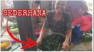 CARA MEMBUNGKUS LEMPER SERUNDENG DENGAN DAUN PISANG