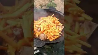 Артур готовит плов под моим чутким руководством 😎😀 Рецепт плова👍