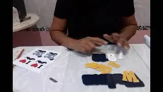 toper de bolo simples  com letras douradas para iniciantes.