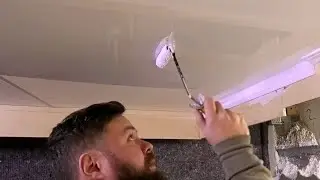 Покрасил глянцевый натяжной потолок!!! Получилось классно, не отличить от гипсокартона!!!