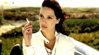 Soraia Chaves smoking cigarette compilation  🚬 ... + holder