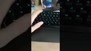 Guys do not buy this keyboard!