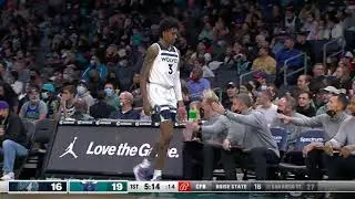 Jaden and Jalen McDaniels 🤣cross paths on the court in Charlotte!