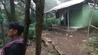 Keindahan Puncak Gunung Karang