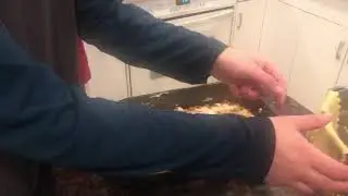 Layering pasta noodles