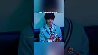 He wanted to sit near her 😳🦋✨ 