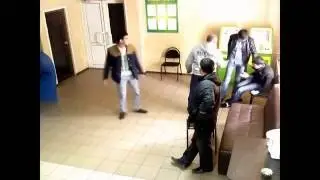 Драка. Достал нож.