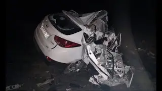 Три человека погибли в жутком ДТП с зерновозом под Смоленском