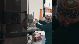 ПРИБЫЛА ФУРА ДЛЯ ПОМОЩИ