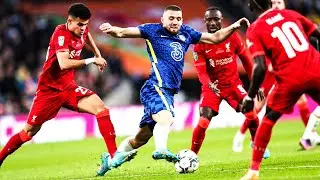 Mateo Kovacic's Dribbling Through Tight Spaces...