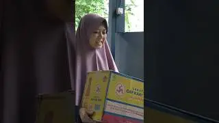 Surprise box dari kakak 
