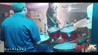 Banyo Queen  -  OutPlayed ft. jammer
