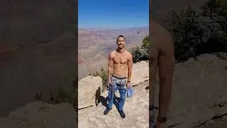 Pantless at the Grand Canyon