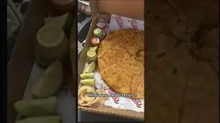 Quesabirria pizza (quick review 😈✨🤚🏾must try) 24/7 Tacos  #food #foodreview #fyp #shorts