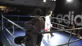 Hassan Moradi vs Robbin Lindgren. Thaiboxning B-Klass Söderslaget II