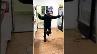 Tap tap dancer