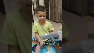 Подарили Владу глобус и карту планет солнечной системы🤗