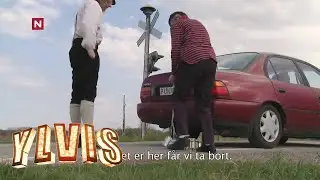 Ylvis - Hyss i Småland: Bokser (English subtitles)