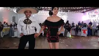 Daniel  +Stephanie | la gran entrada | La boda del Huitlacoche