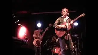 Brian Byrne of I Mother Earth @ the Rivoli Feb 11, 2005  Toronto