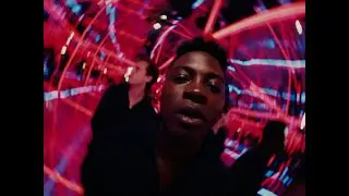 Devault & Bipolar Sunshine - Don't Be Alarmed (Official Video) [Ultra Music]