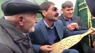 Дуэт на пандуре Магомедгаджи Хадисова и Далгата Омарова