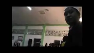 Prosesi Wisuda Bahasa Inggris Murid Murid Daruttaqwa English Course   Suci Gresik